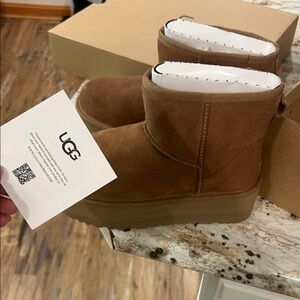 UGG min platform boots